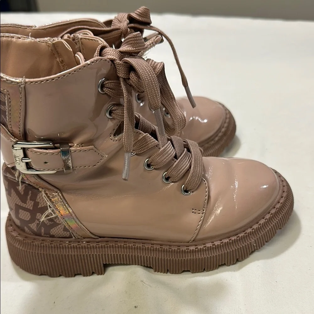 DKNY Kids' Glossy Beige Lace-Up Boots - Picture 4 of 9